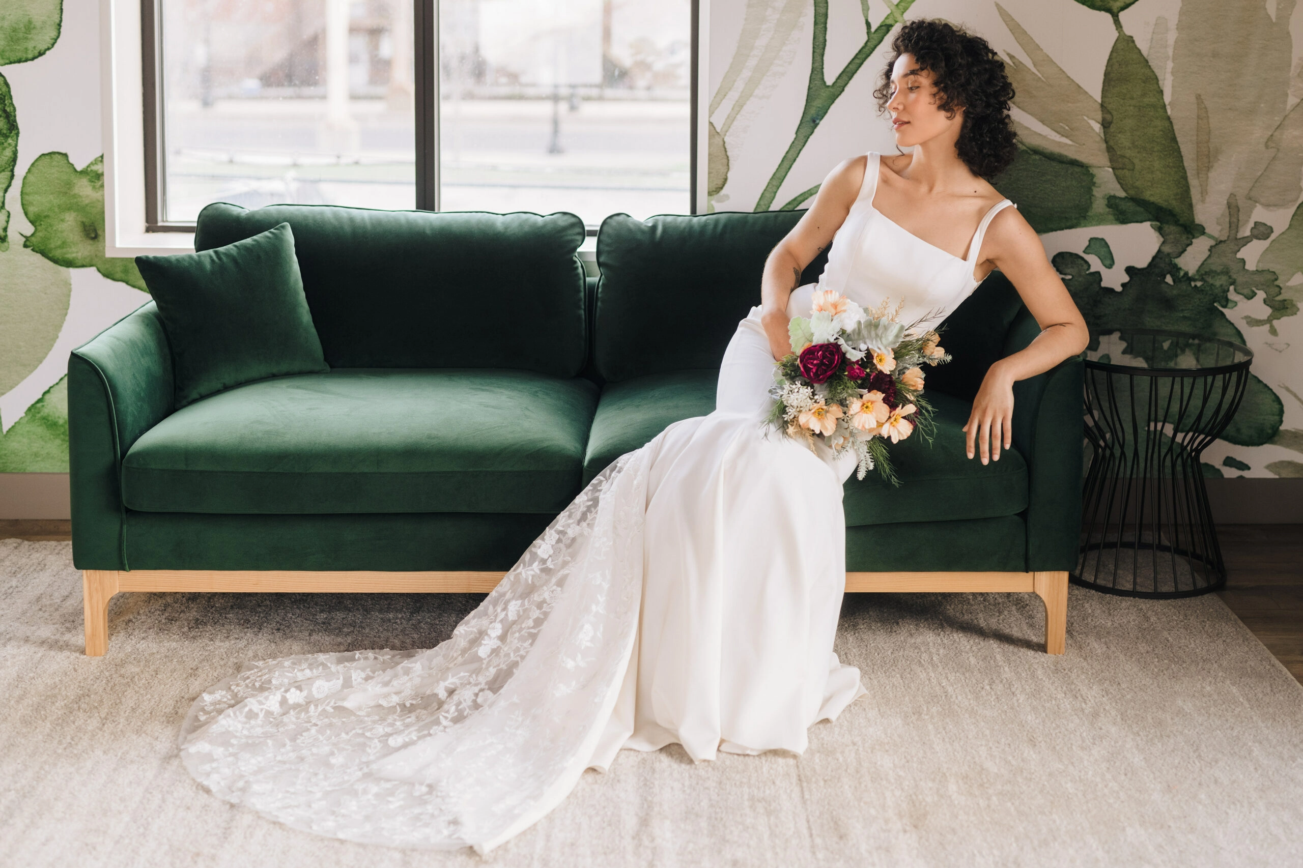 2023 Philadelphia wedding trends simple wedding dress lace back
